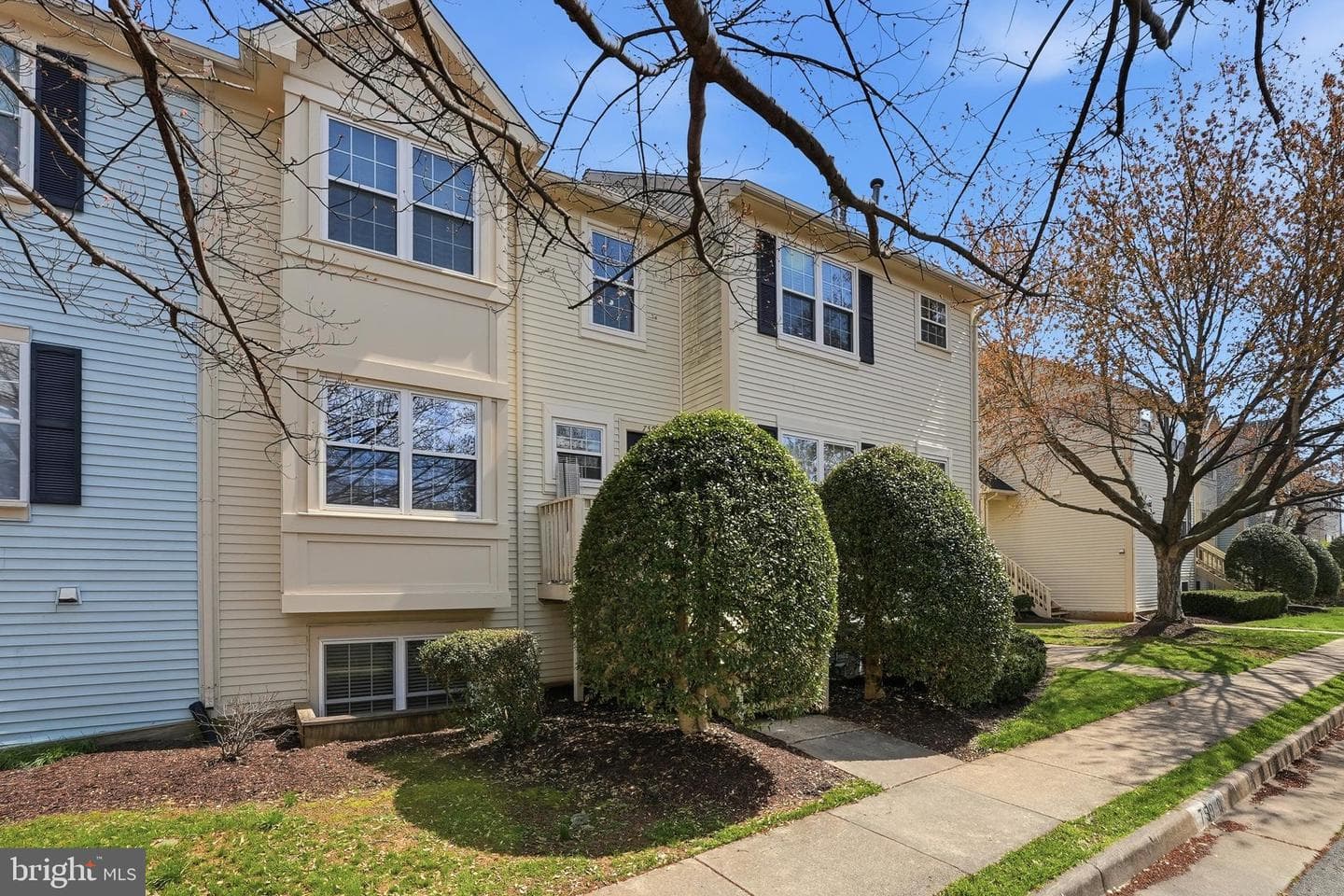 759 Cedar Crest Drive photo 4