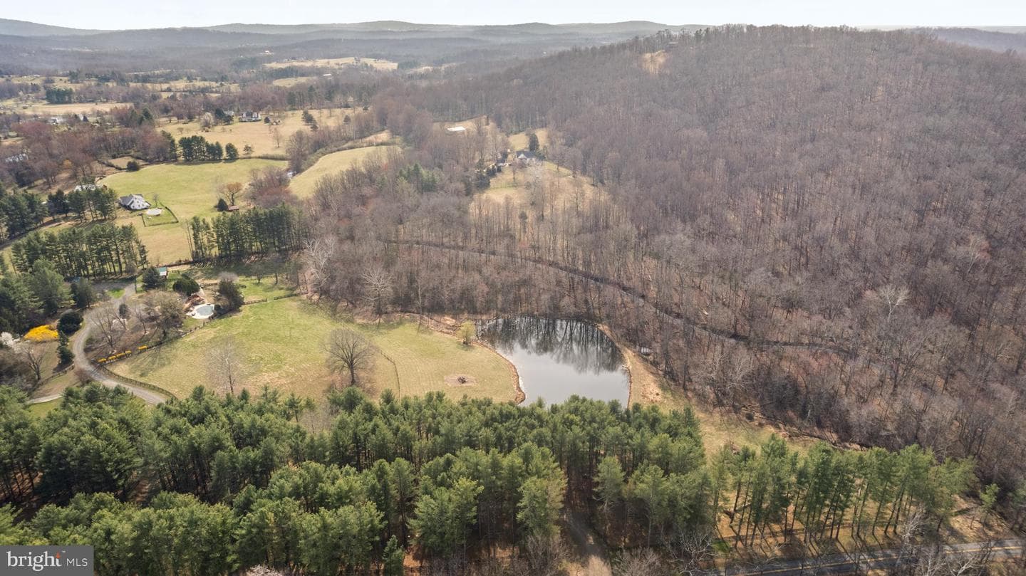 10803 Crest Hill Road photo 29