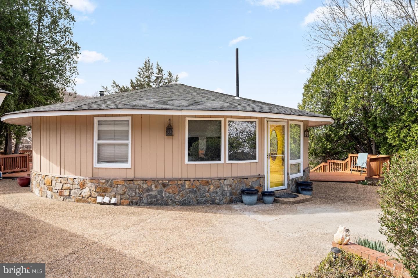10803 Crest Hill Road photo 4