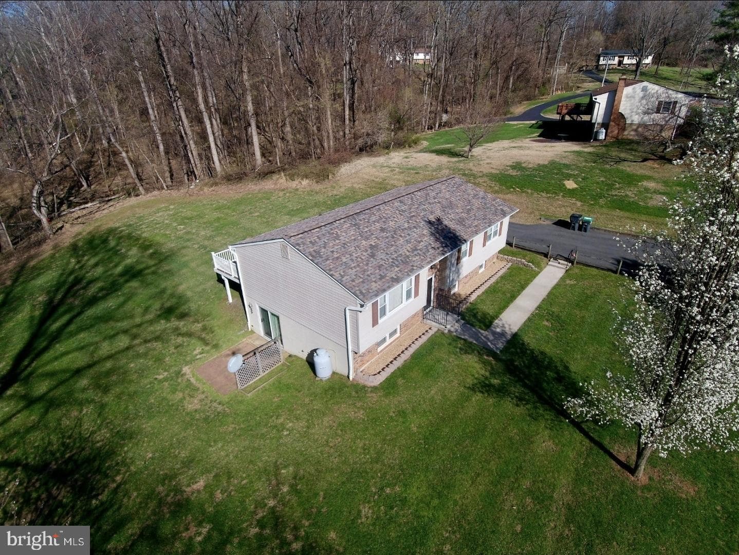 5632 Red Maple Court photo 4