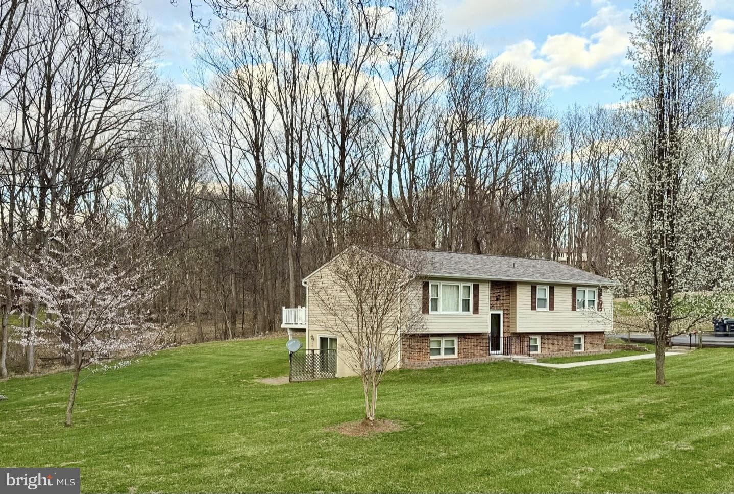 5632 Red Maple Court photo 6