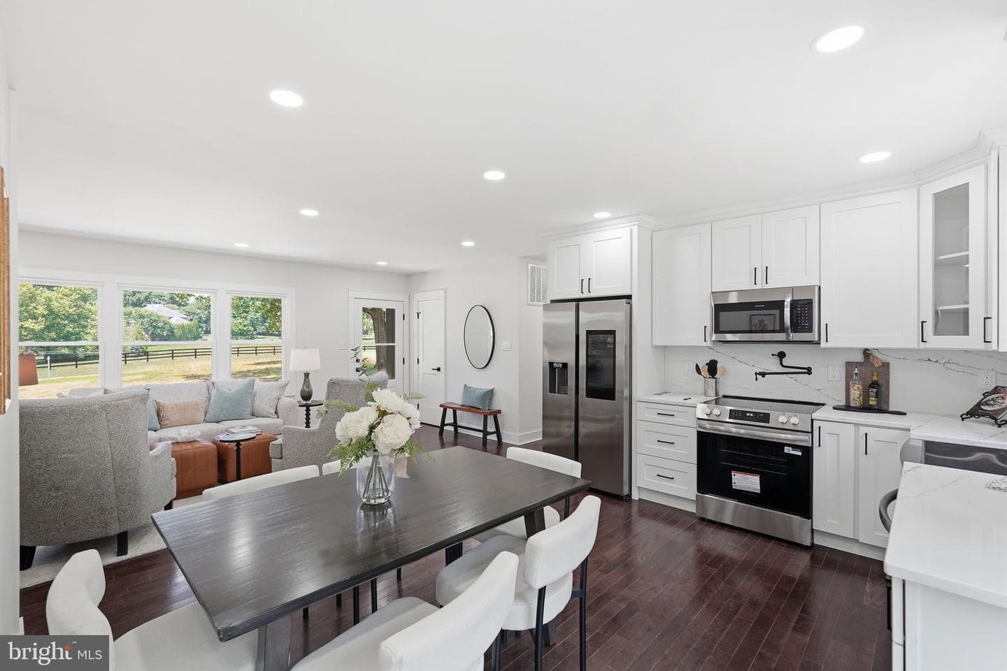 7163 Riley Road photo 5