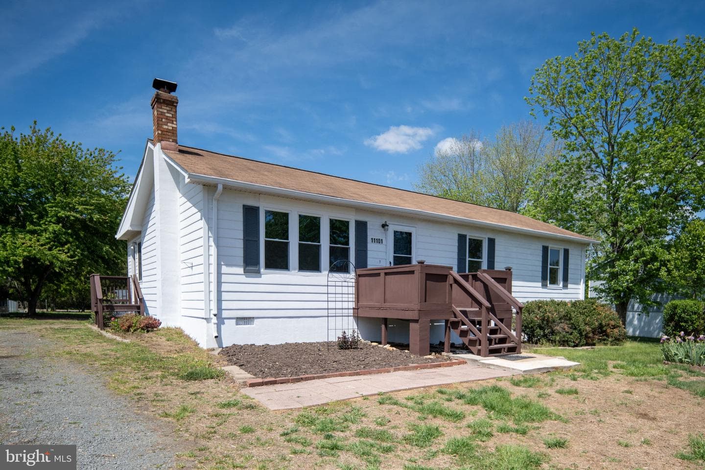 11101 Crest Lane photo 2
