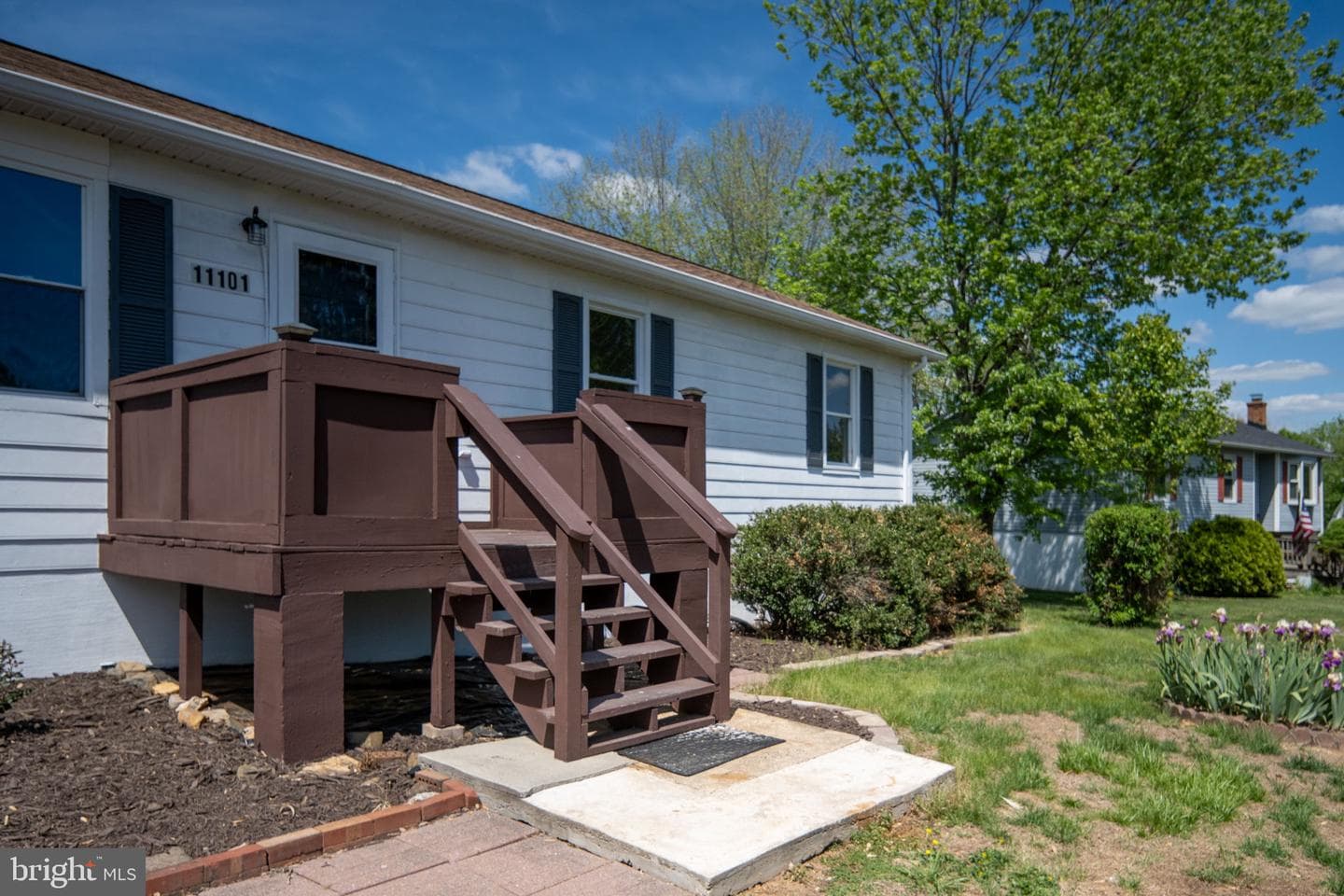11101 Crest Lane photo 4