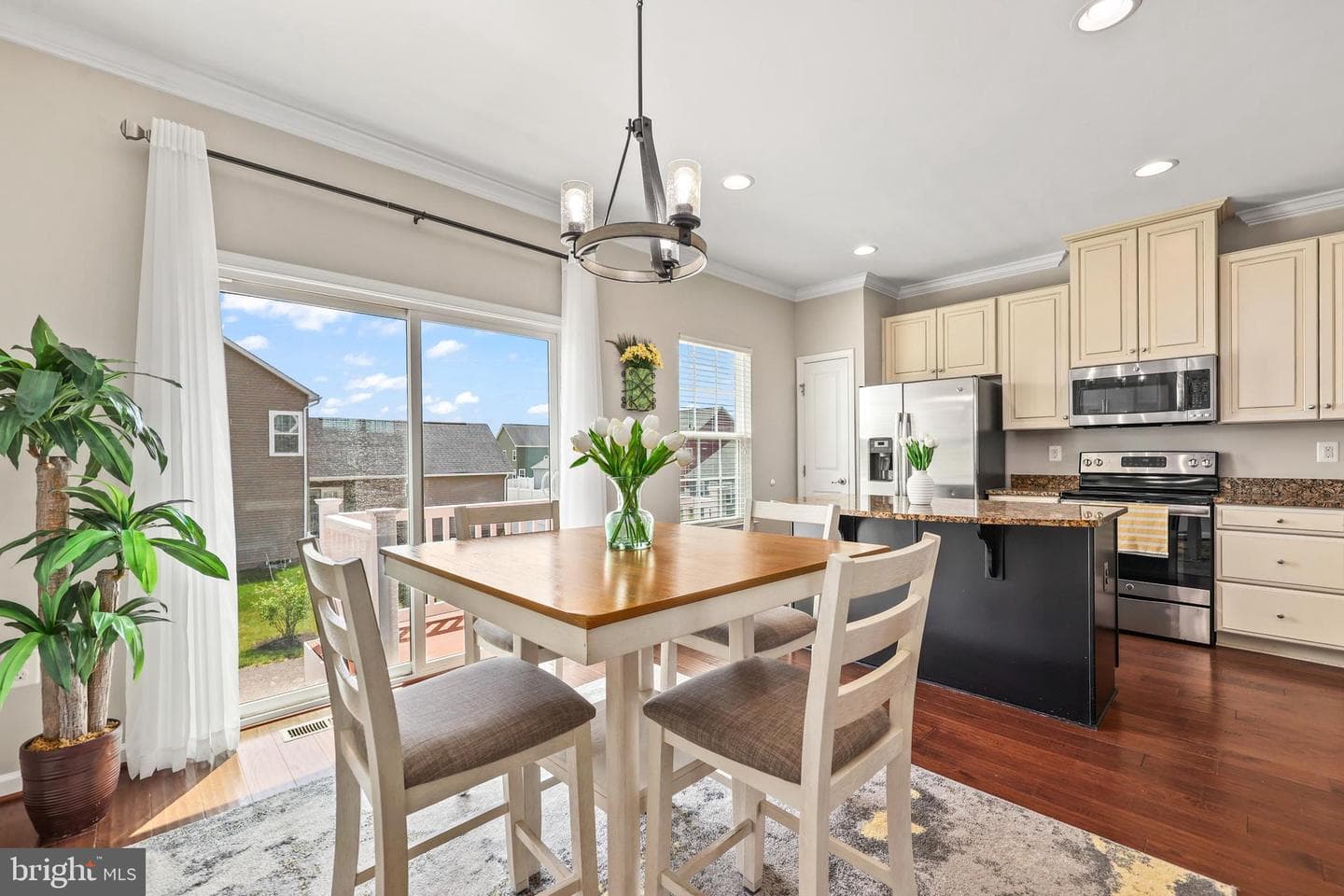 5521 Hale Street photo 13