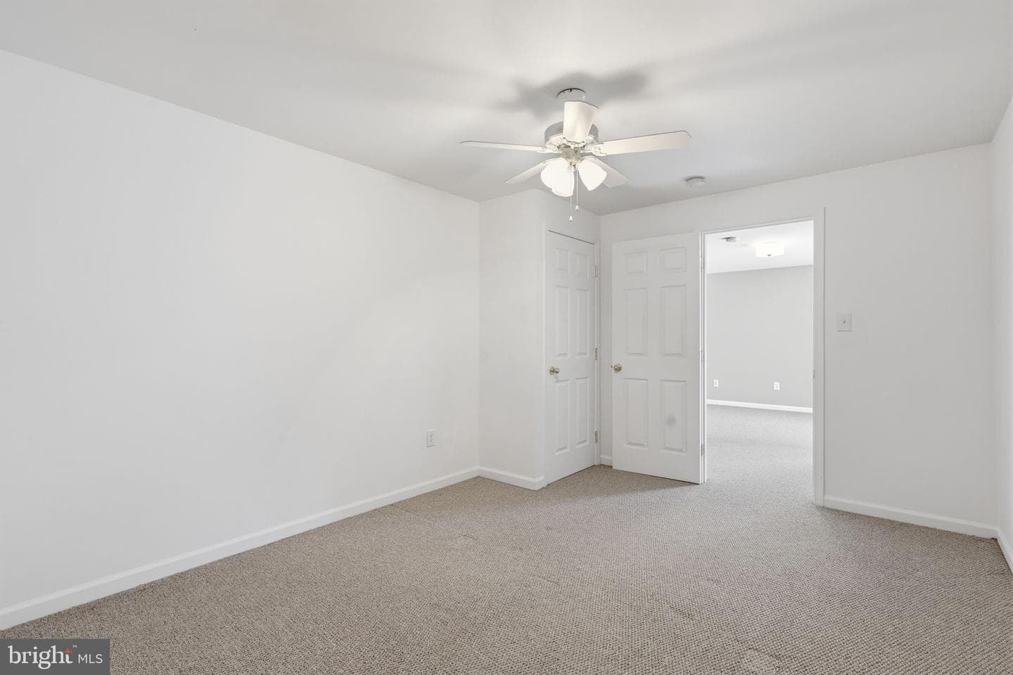 7020 Helm Drive photo 13