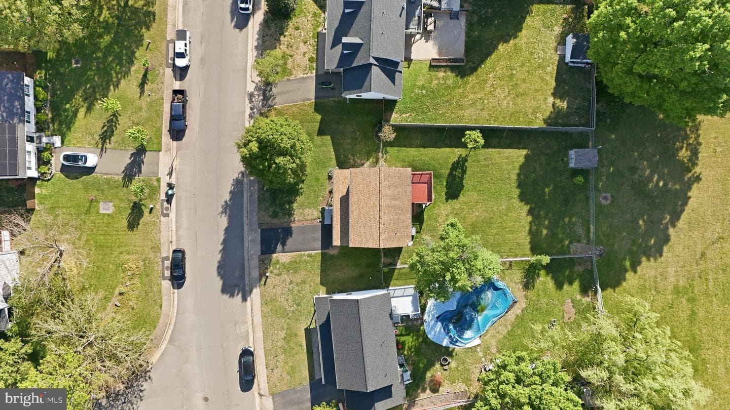 7020 Helm Drive photo 43
