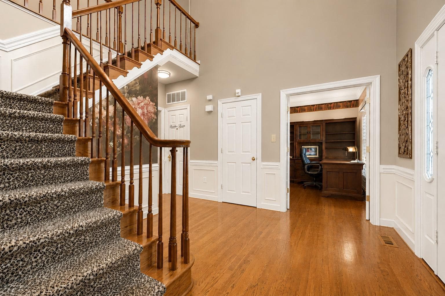 7573 Fusilier Drive photo 10