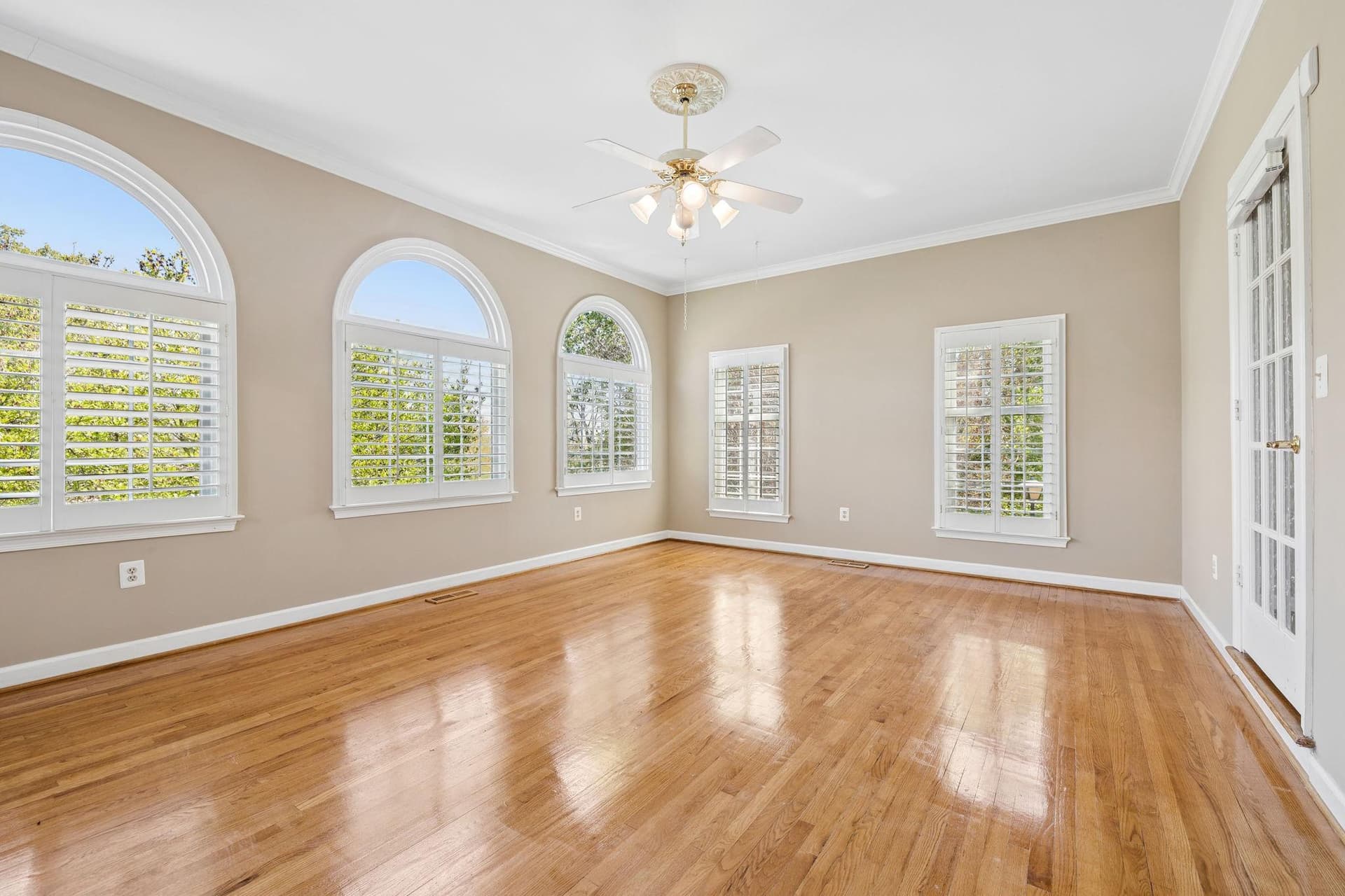 7573 Fusilier Drive photo 36