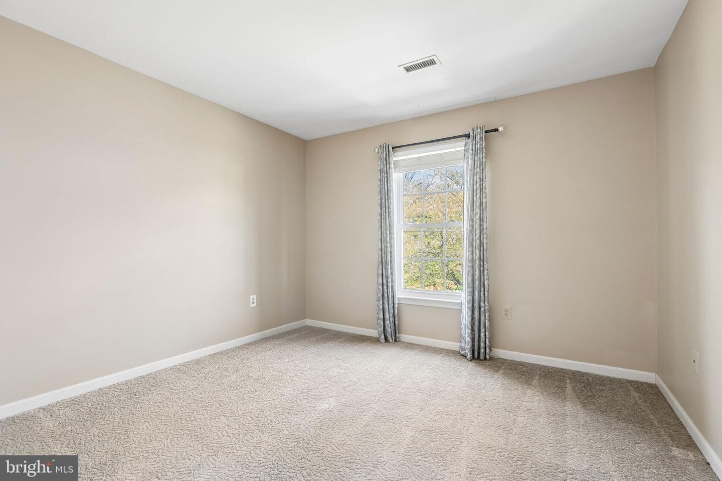 7573 Fusilier Drive photo 57