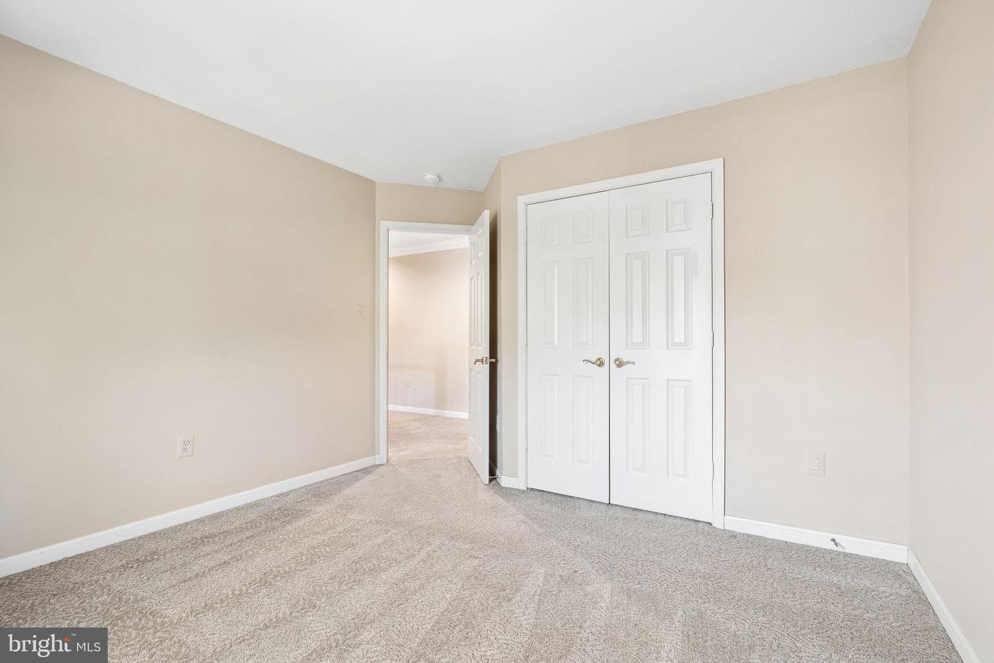 7573 Fusilier Drive photo 58