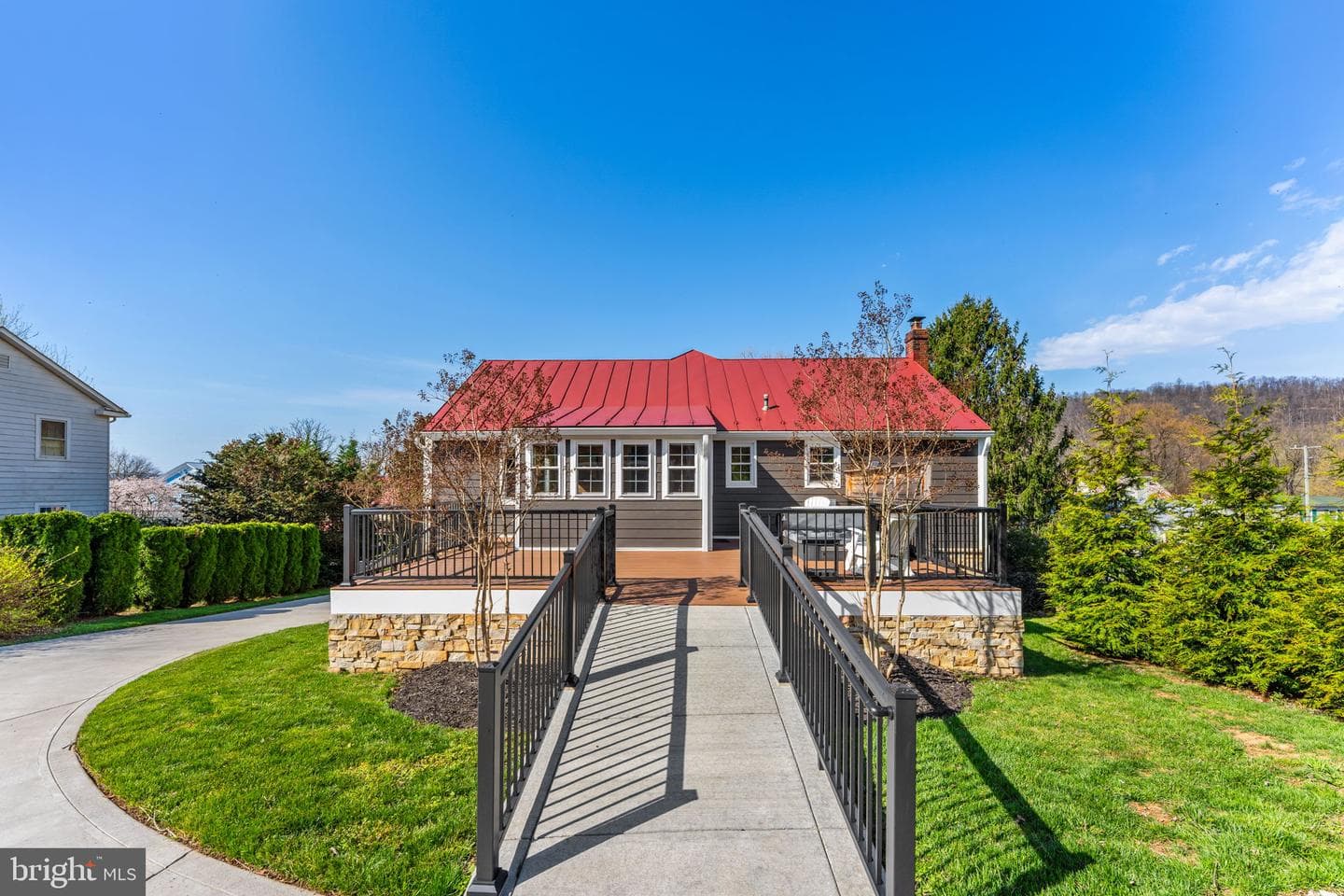 653 Federal Street photo 51
