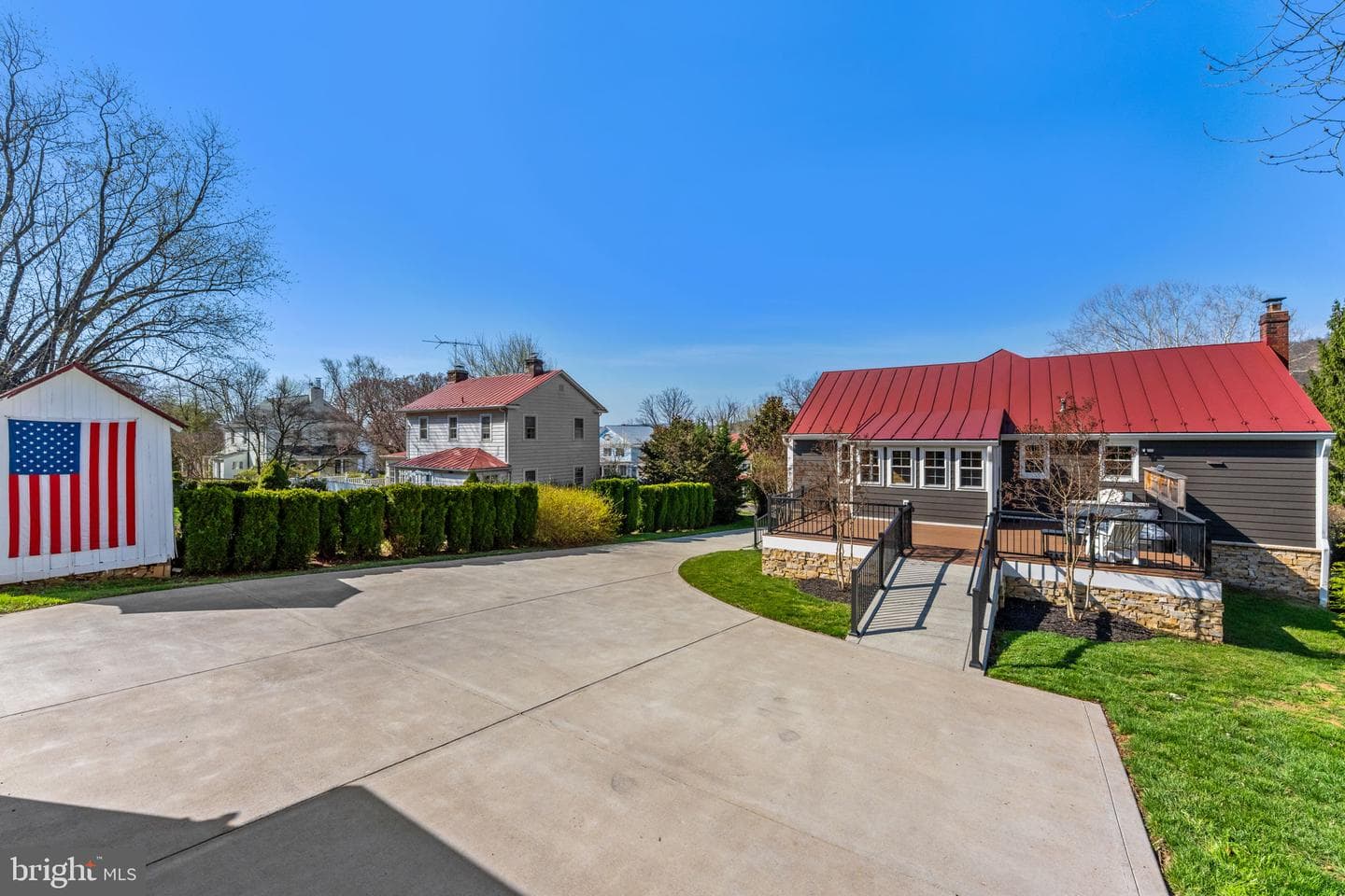 653 Federal Street photo 55