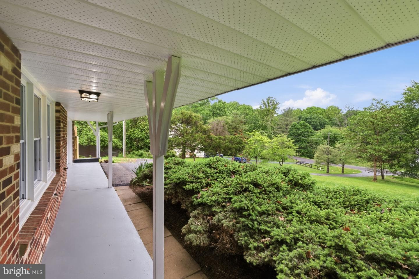 7338 Stuart Circle photo 4