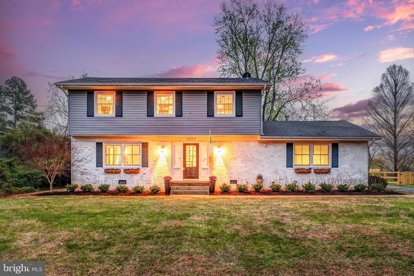 7277 Mosby Drive