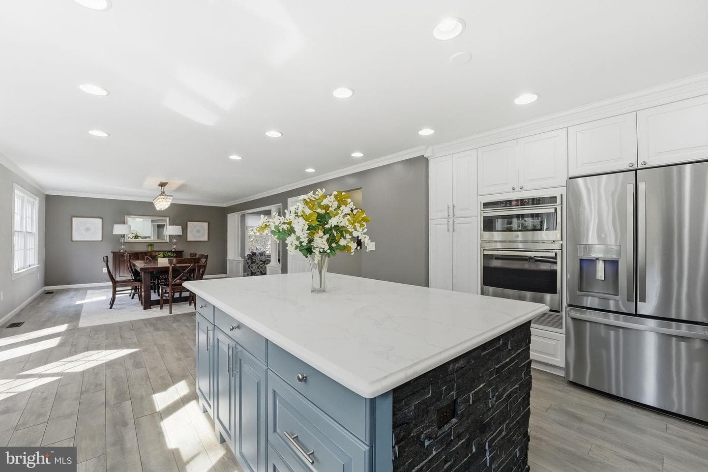 114 Erin Drive photo 26