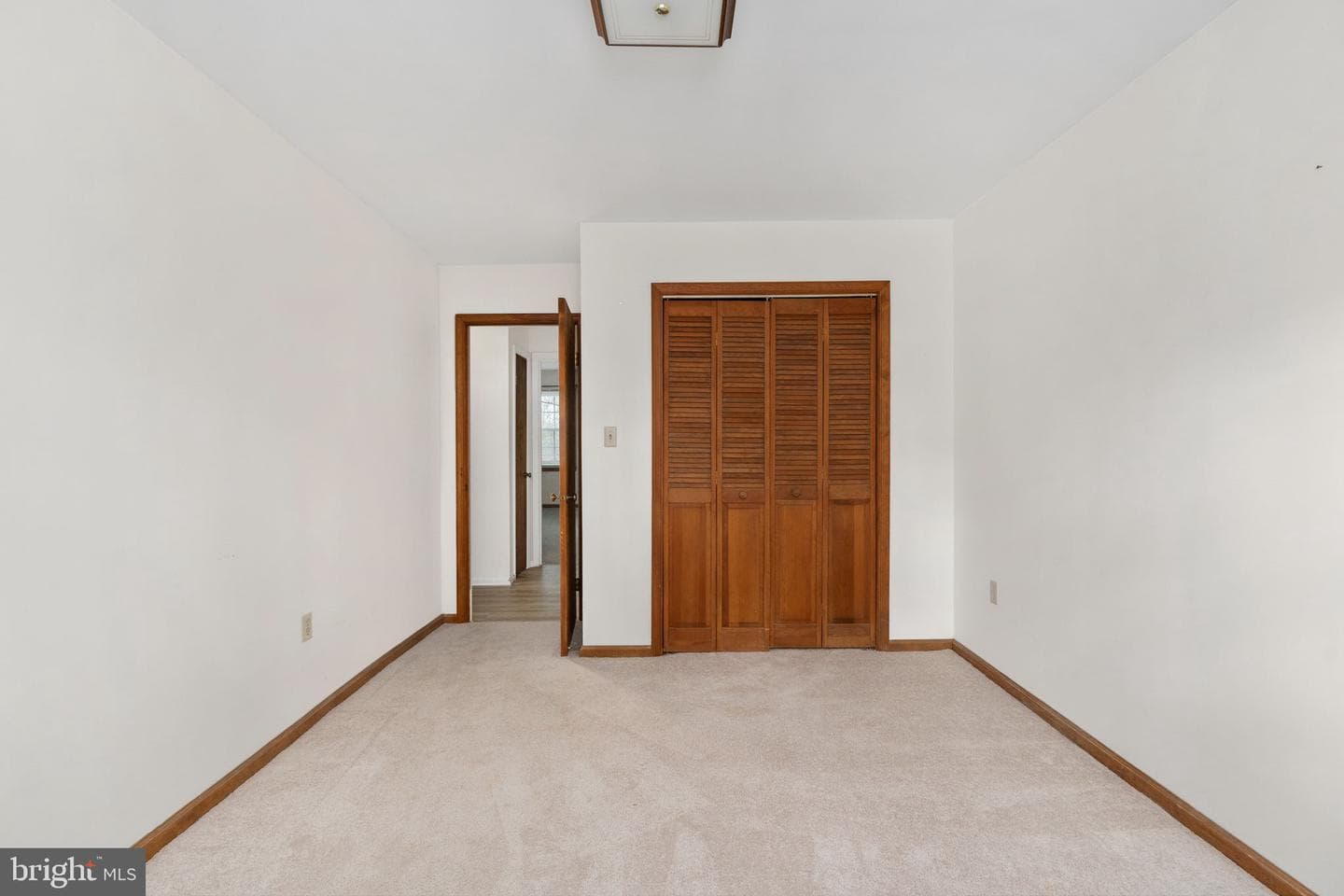 13220 Sillamon Road photo 12