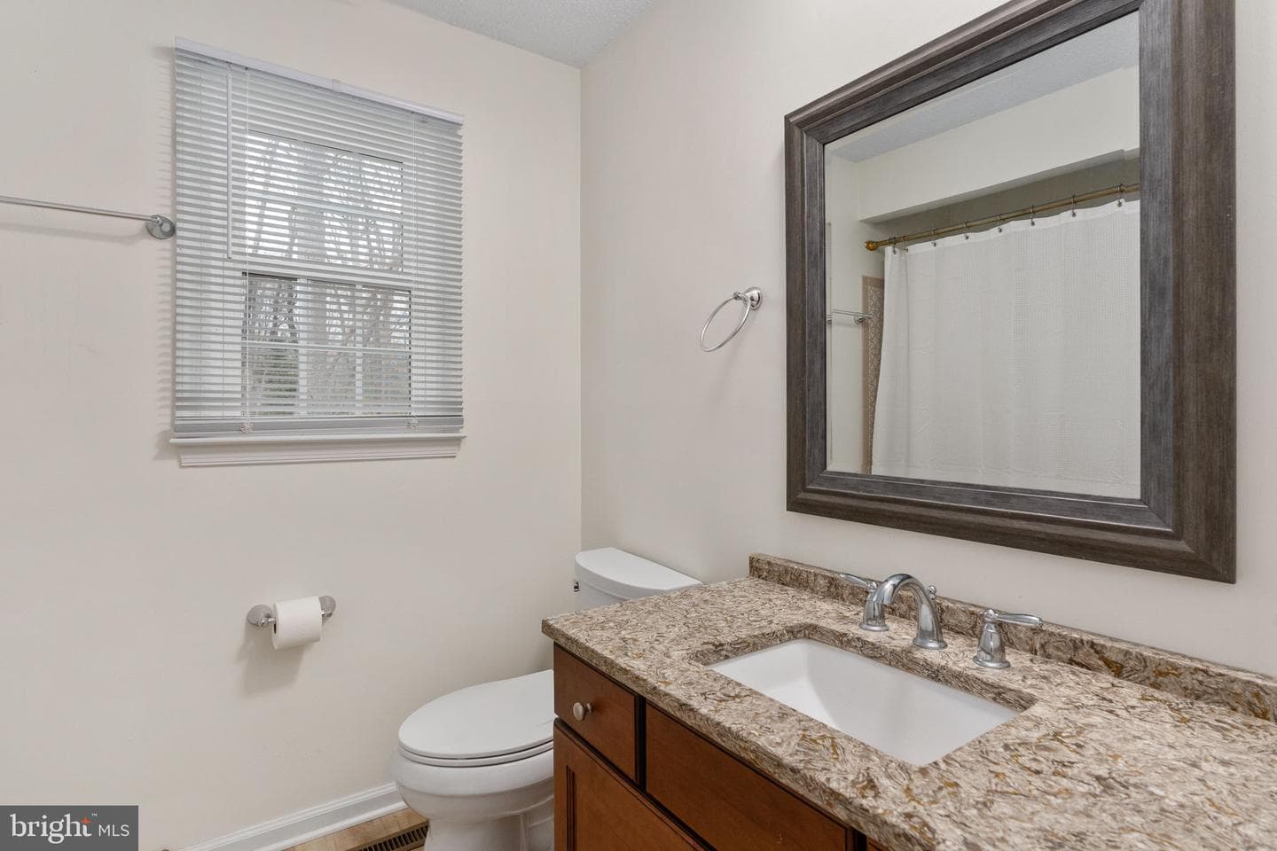 13220 Sillamon Road photo 19