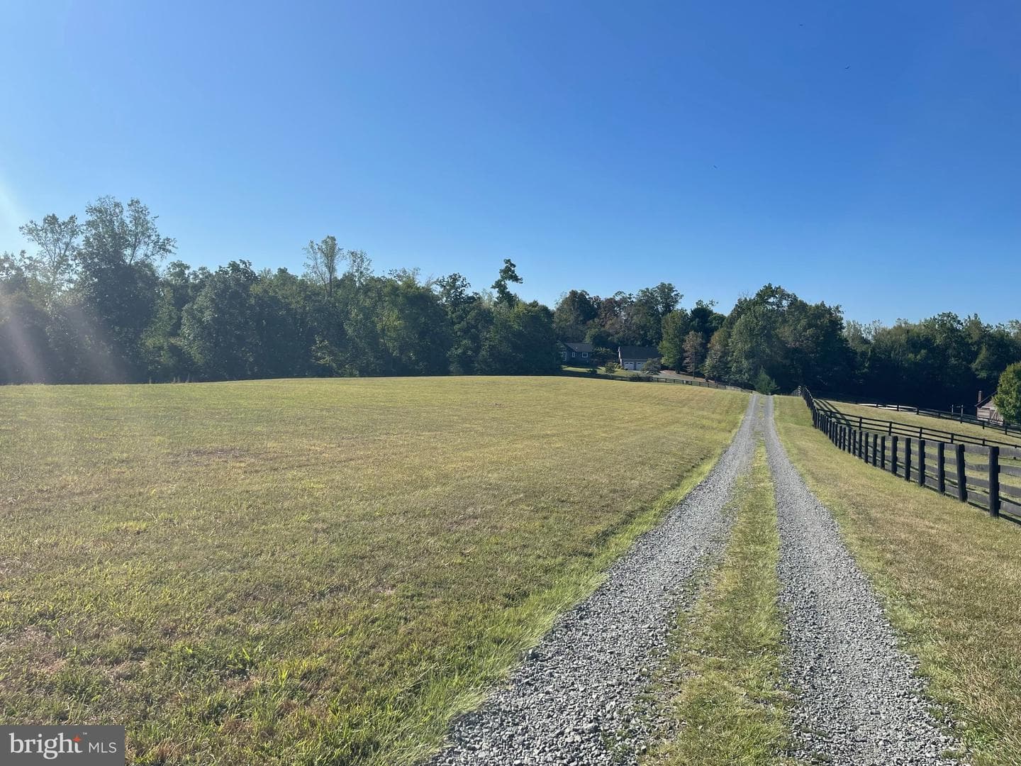 7747 Riverside Farm Road photo 66