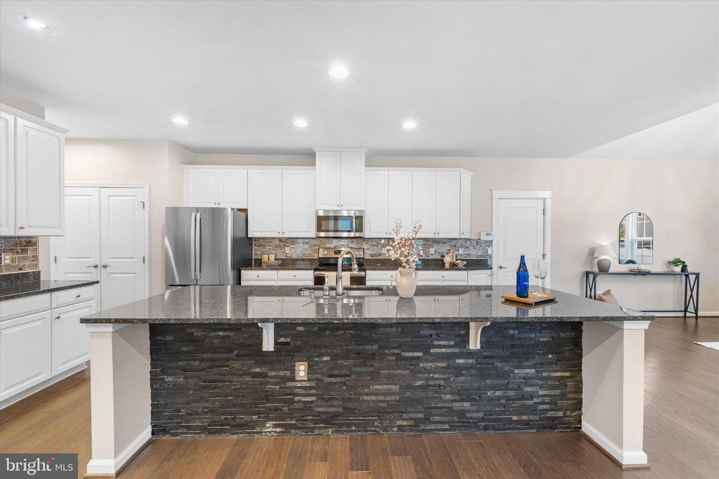 2979 Revere Street photo 11