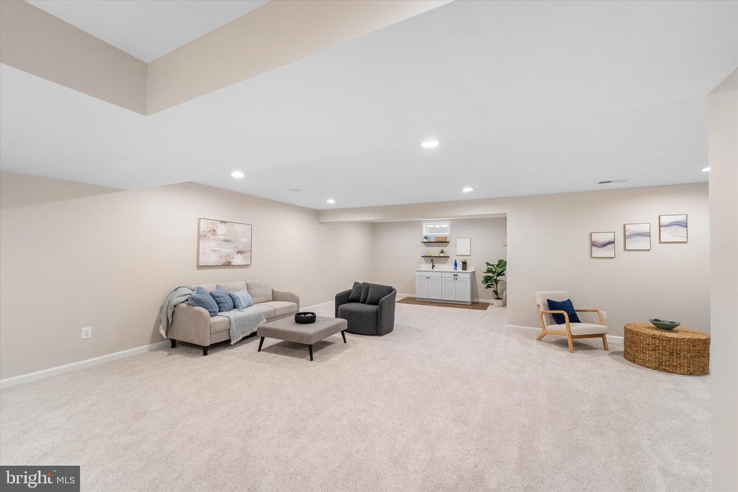 2979 Revere Street photo 37