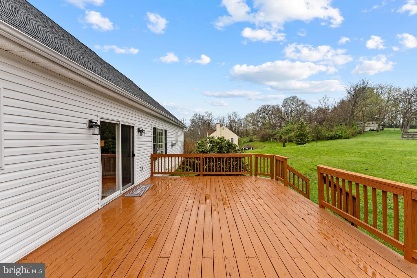 11518 John Marshall Highway photo 23
