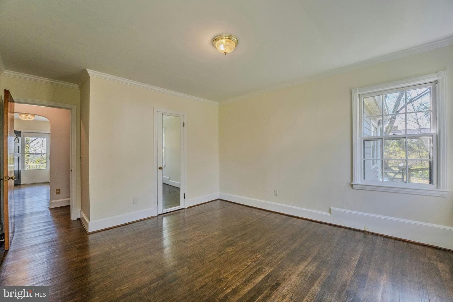 221 Mockingbird Lane photo 25
