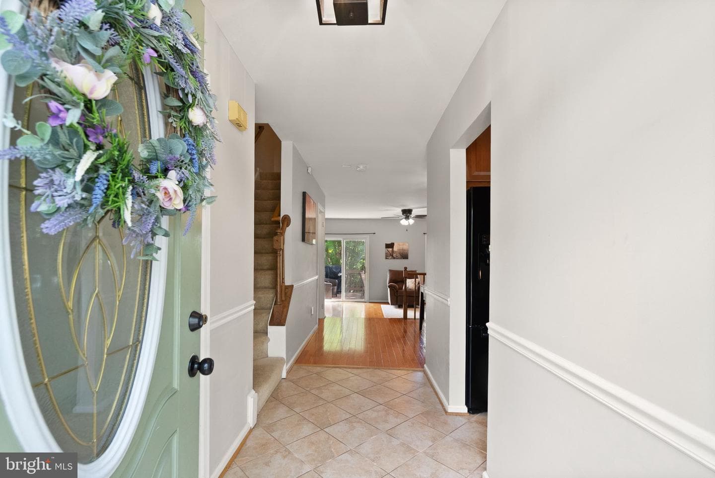 711 Acorn Court photo 3