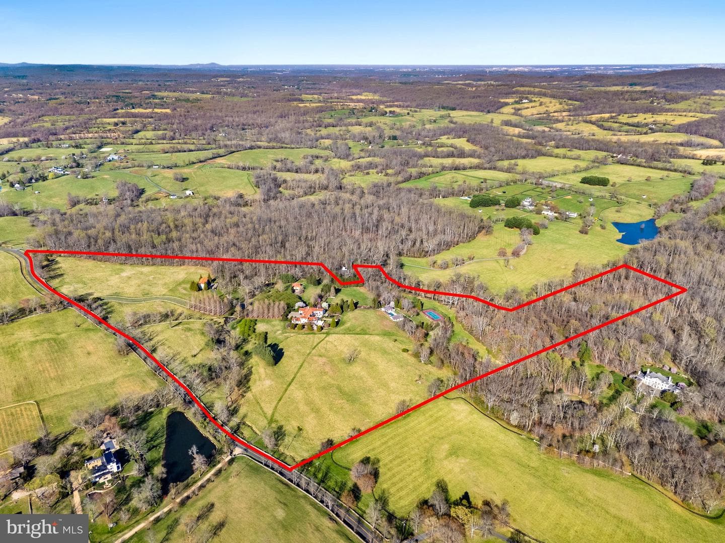 2547 Halfway Road photo 8