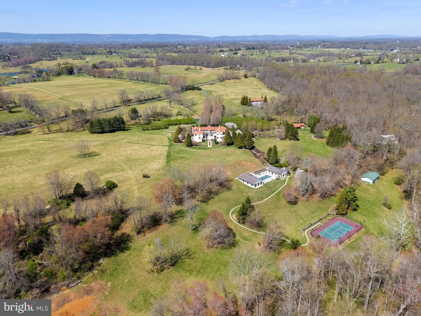 2547 Halfway Road photo 80