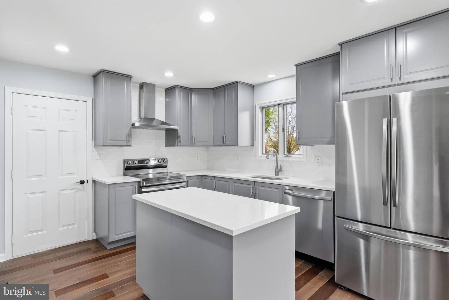 11242 Cedar Lee Court photo 12
