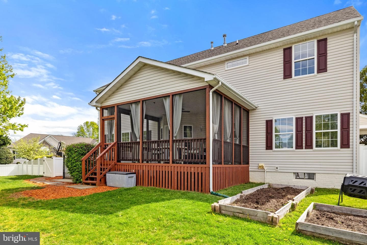700 Lancrel Road photo 101