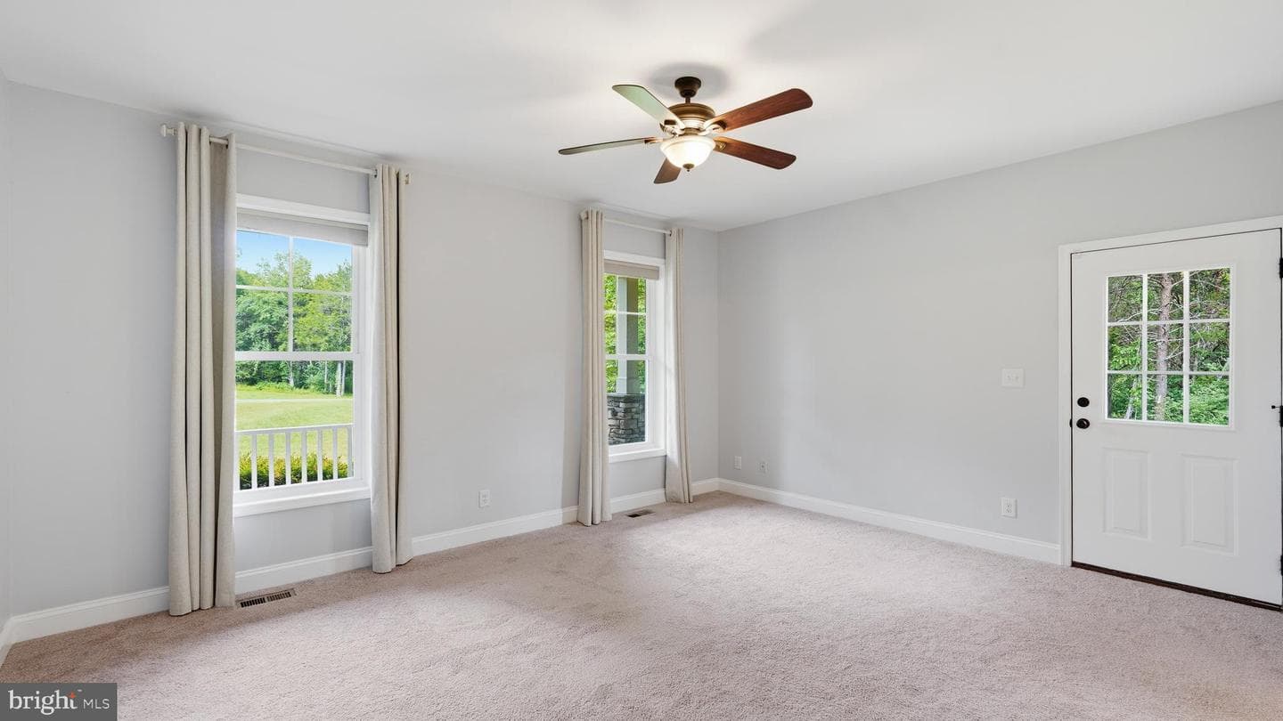 10930 Evergreen Acres Lane photo 14
