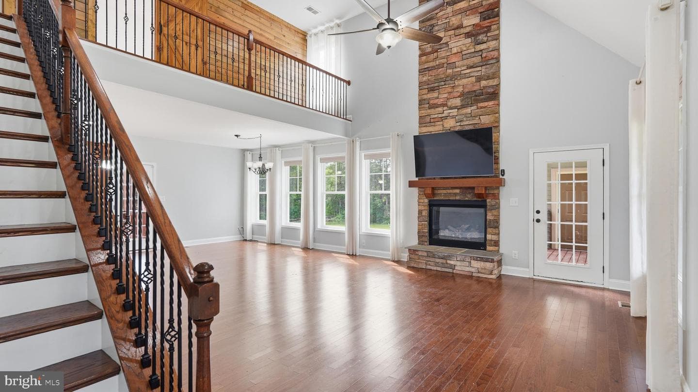 10930 Evergreen Acres Lane photo 4