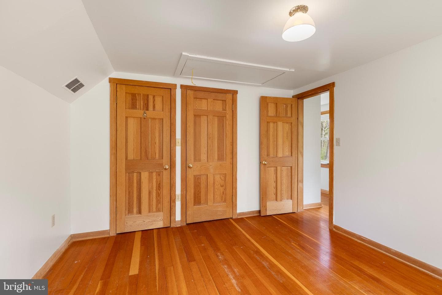 8358 Botha Road photo 25