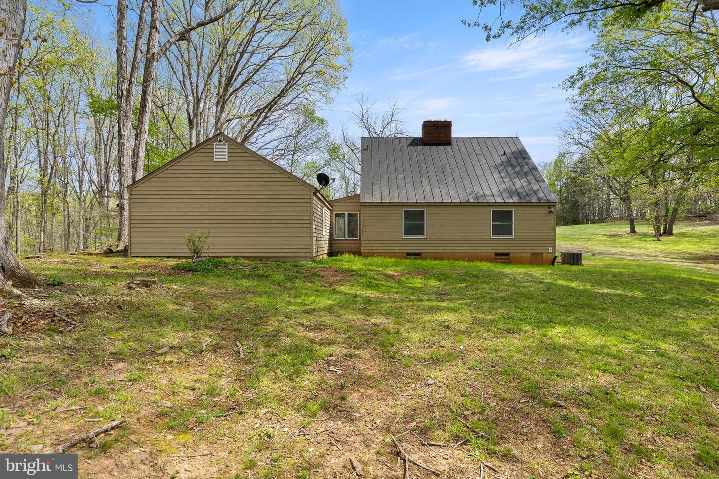 8358 Botha Road photo 30