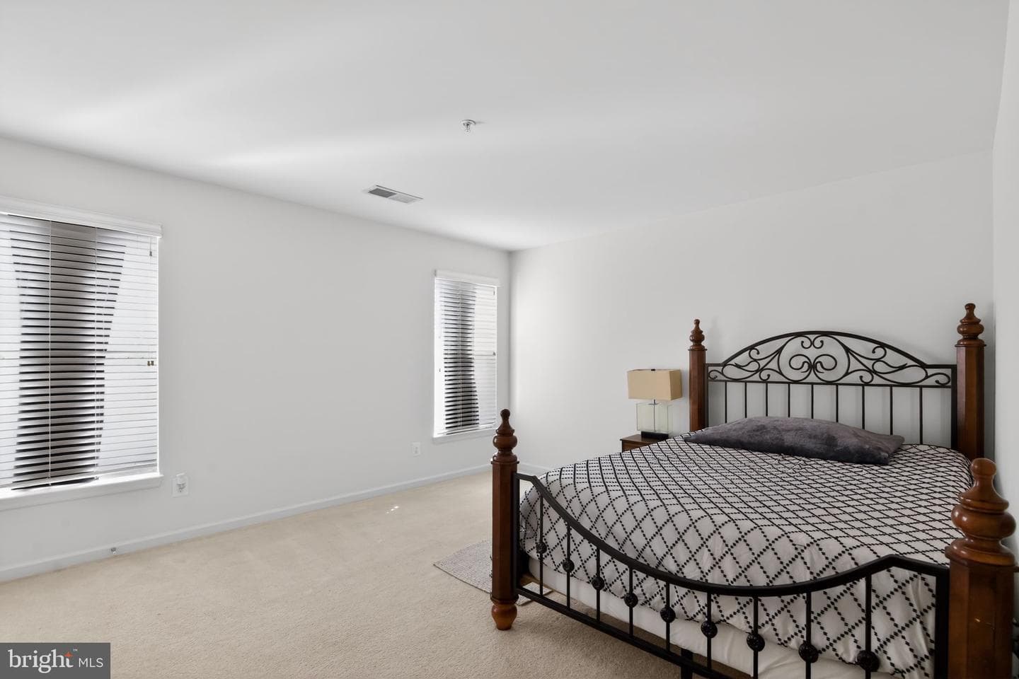 6715 Holly Farm Lane photo 9