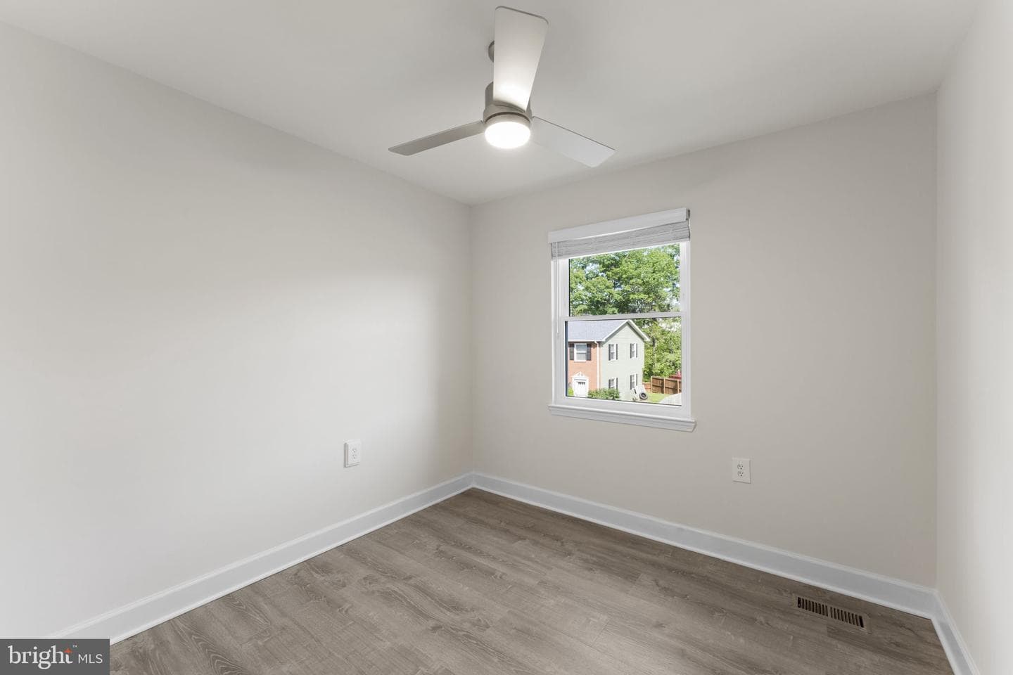 8609 Harrison Court photo 15