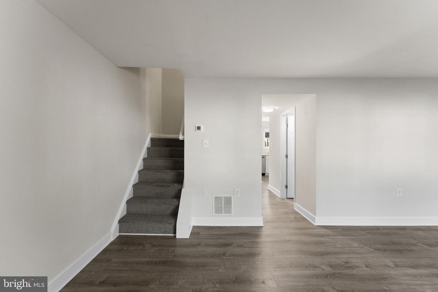8609 Harrison Court, Marshall