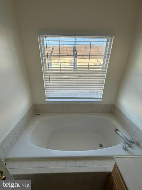 6174 Newton Lane photo 11