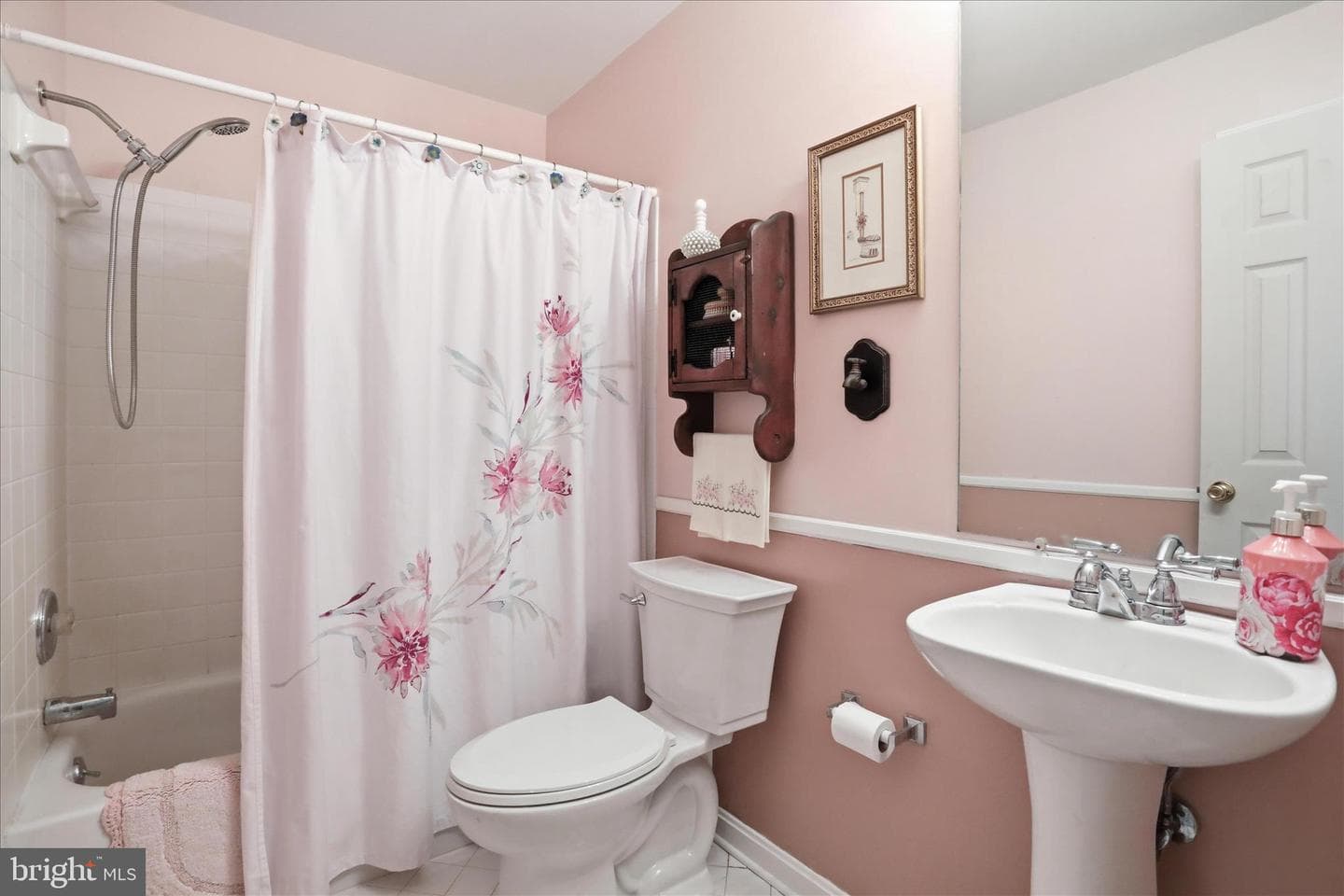 8117 Bailey Road photo 16