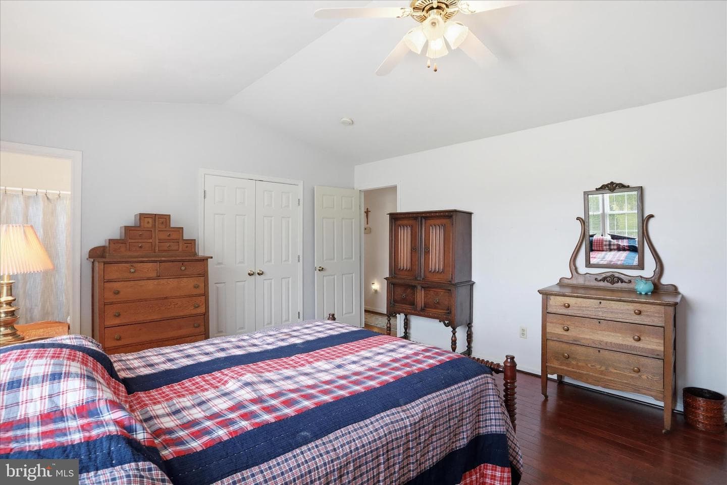 8117 Bailey Road photo 24