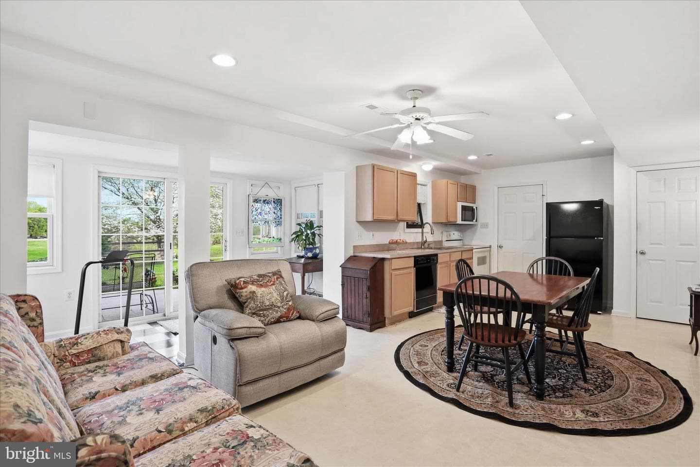 8117 Bailey Road photo 28
