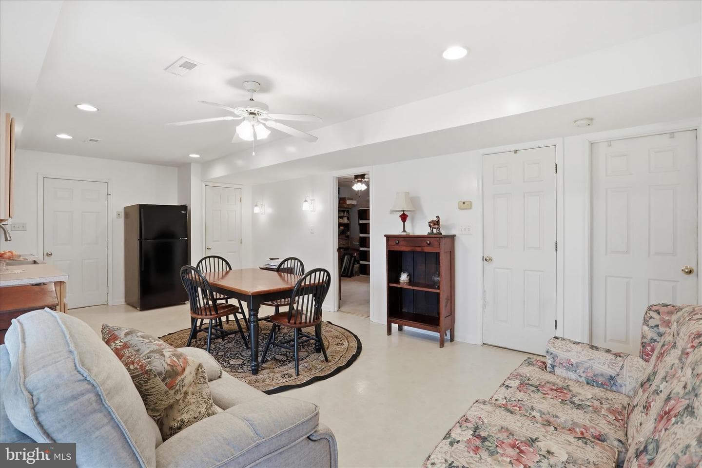 8117 Bailey Road photo 30