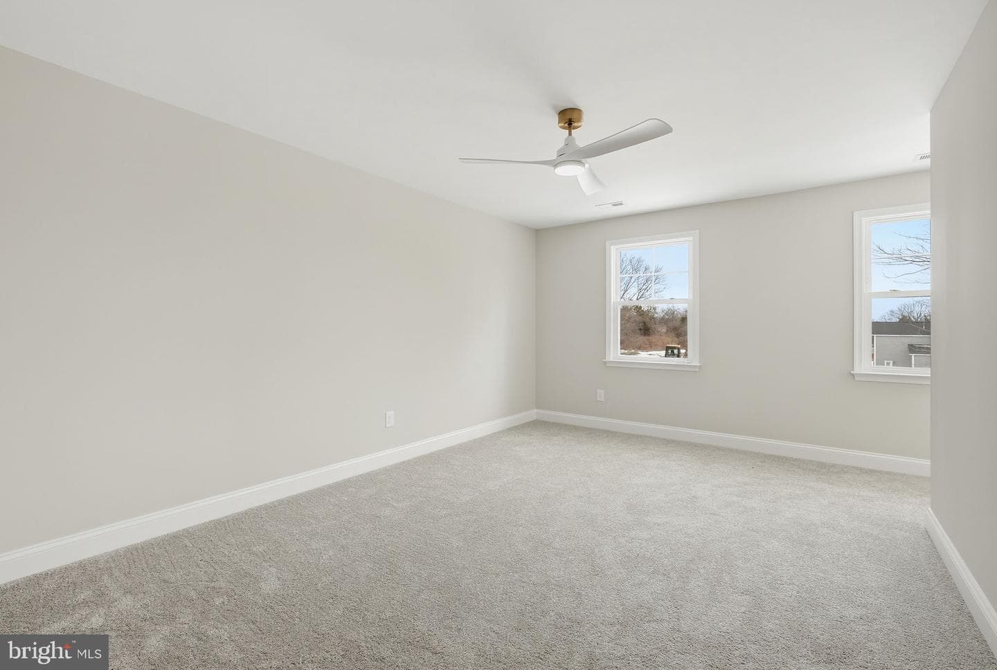 9586 South Pines Road photo 36