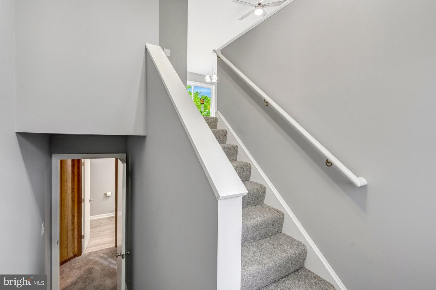 7259 Twilight Court photo 4