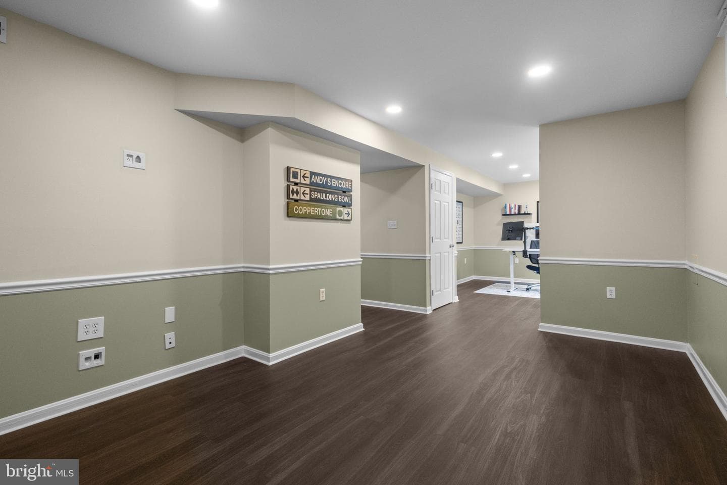 243 Windward Court photo 26