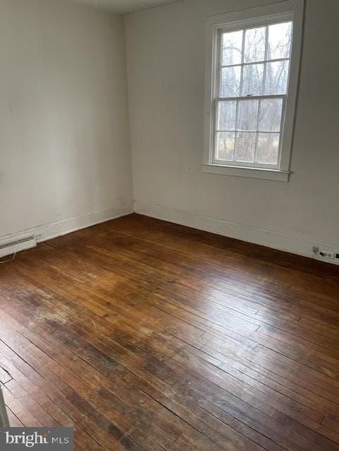 226 Combs photo 5