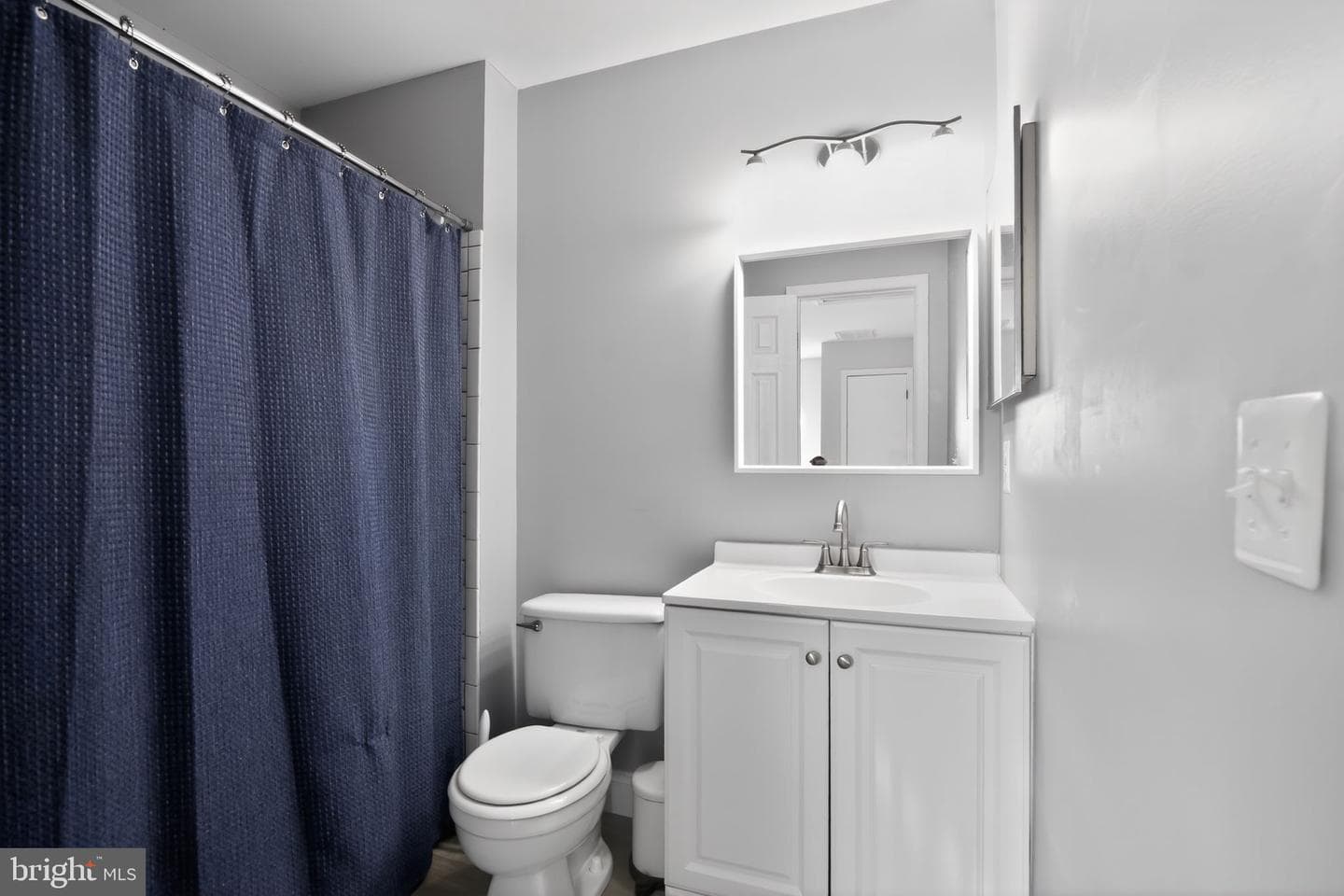 719 Acorn Court photo 22
