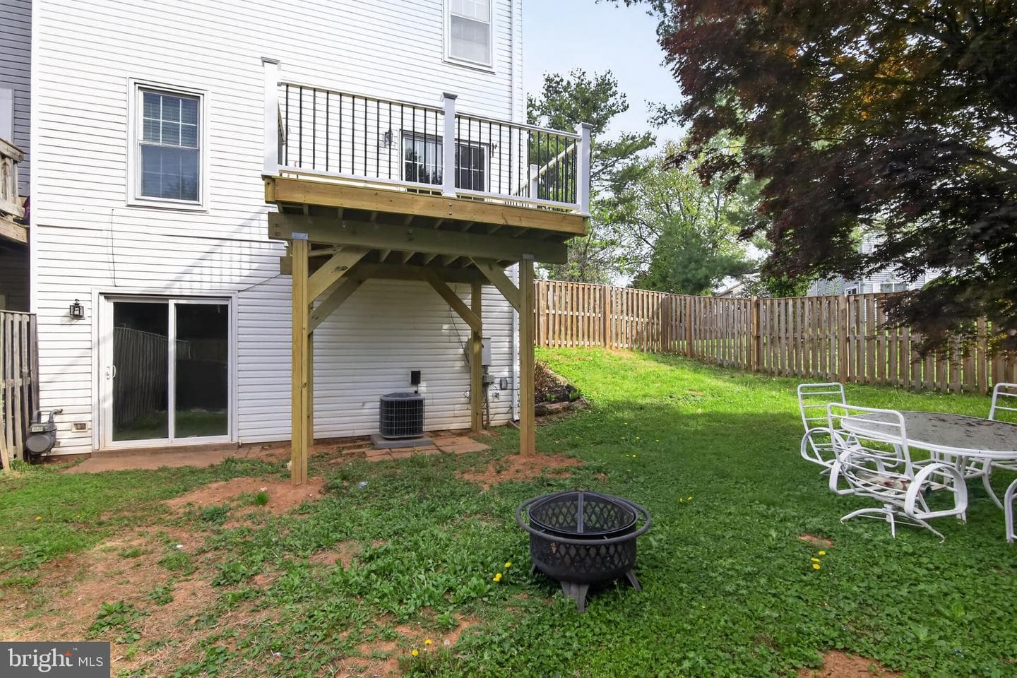 719 Acorn Court photo 28